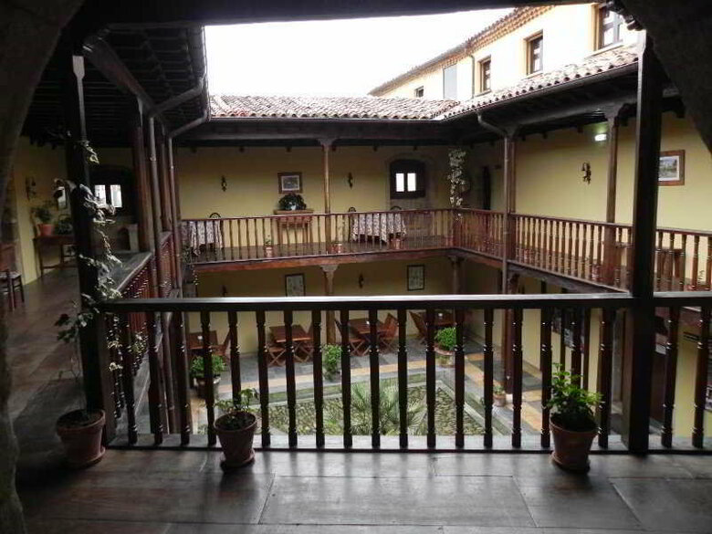 Hotel Castillo Vald�s Salas