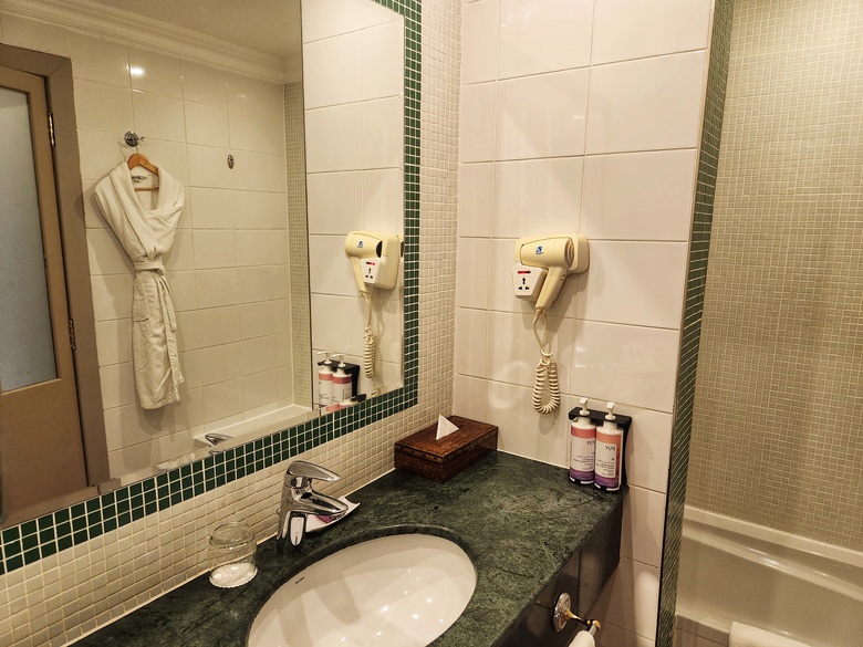 Hotel Moevenpick Kuwait
