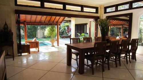 Villa Kendra Seminyak