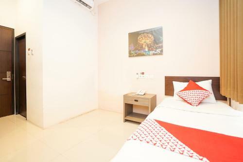 Oyo 240 Audah Sevana Syariah Hotel
