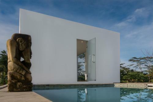 Ubud White Cubes