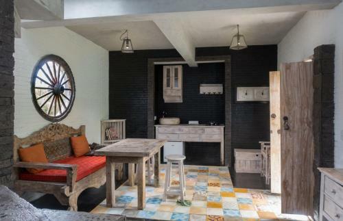 Ubud White Cubes