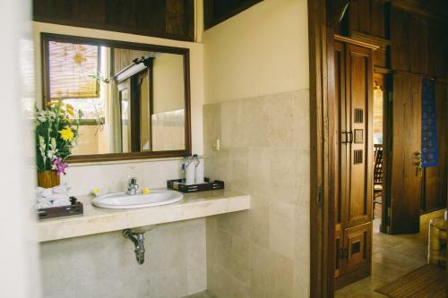 Hotel Kebun Indah