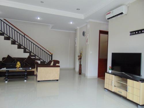 Dipondok Homestay