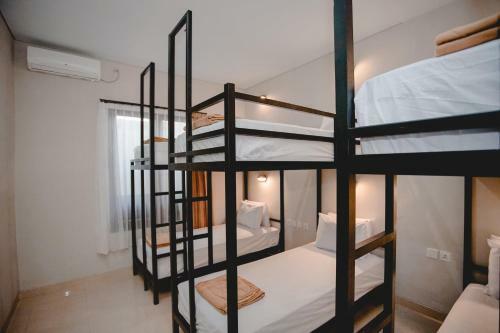 C8 Bed And Breakfast