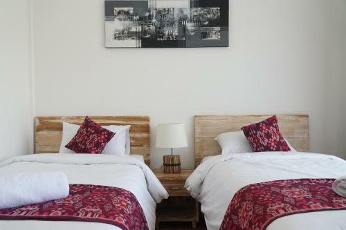 Hostal Seno Guesthouse & Cafe