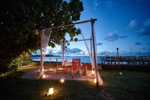 Hotel Cocotinos Manado