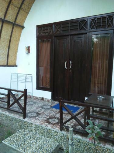 Hostal The Flower Cottages
