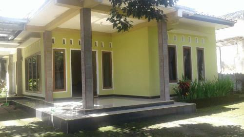 Anugrah House Lombok