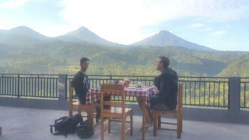 Nadya Homestay