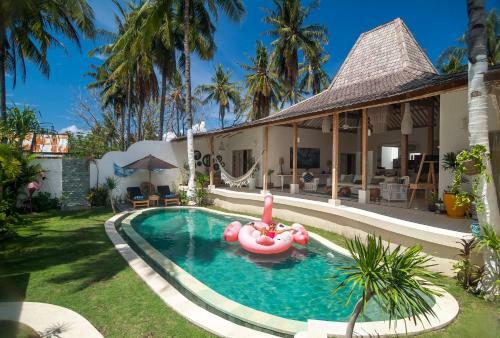 De'coco Villa And Suites