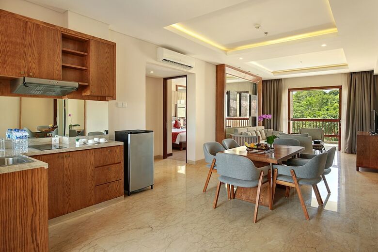 Hotel Royal Tulip Springhill Resort Jimbaran