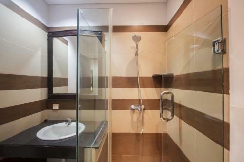 Hostal Sri Ratu Hotel