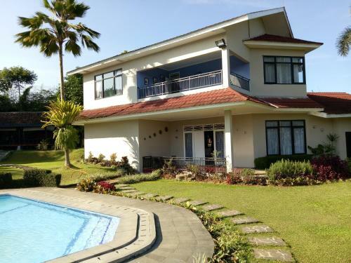 Villa Anni'mah Tapos
