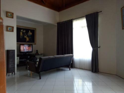 Villa Anni'mah Tapos