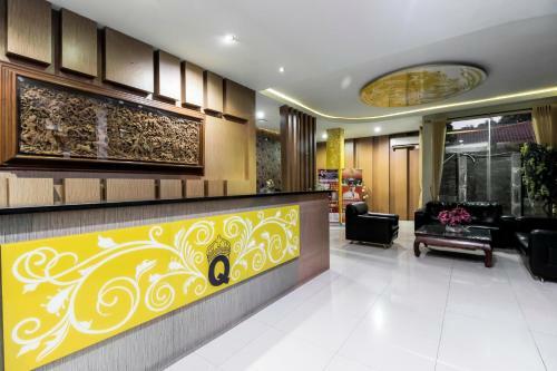 Hotel Reddoorz Plus @ Tuparev Cirebon