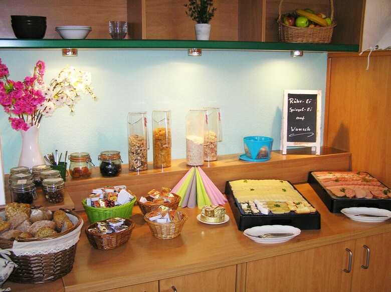 Hostal Pension D�nenhaus