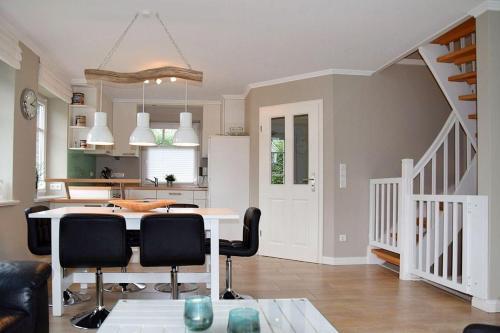 Haus-tomke-305021