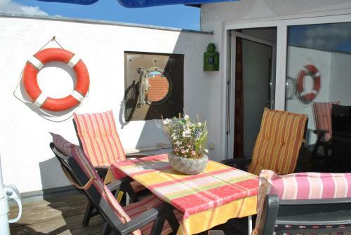 Apartamento Ferienwohnung Warnem�nde Altstadt (rc)