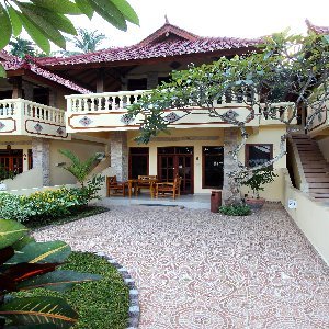 Hotel Bali Palms Resort