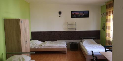 Ab Apartment 19