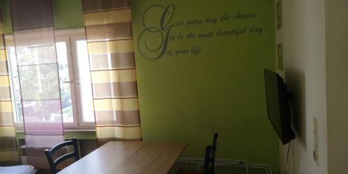 Ab Apartment 19