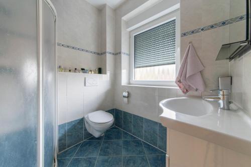 Best Private House (6557)