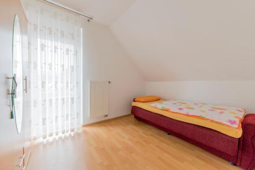 Best Private House (6557)