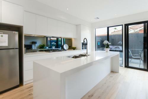 Boutique Stays - Murrumbeena Place 2