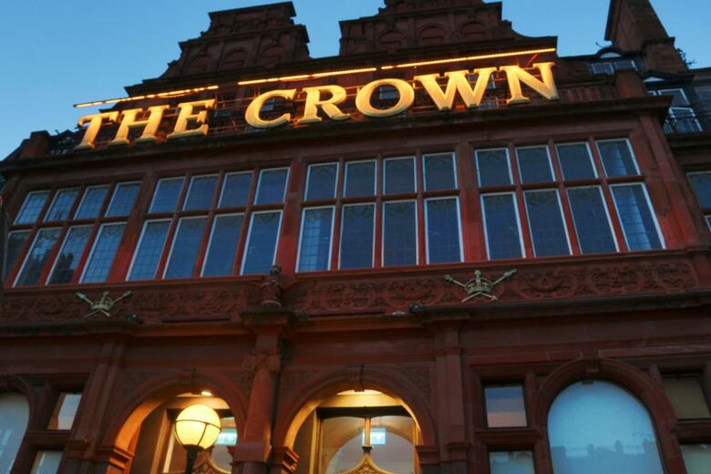 Hotel Crown Moran