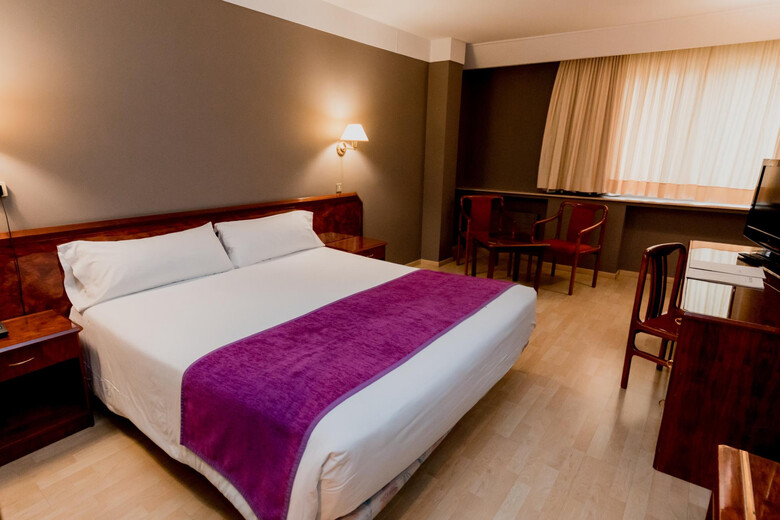Delfos Hotel