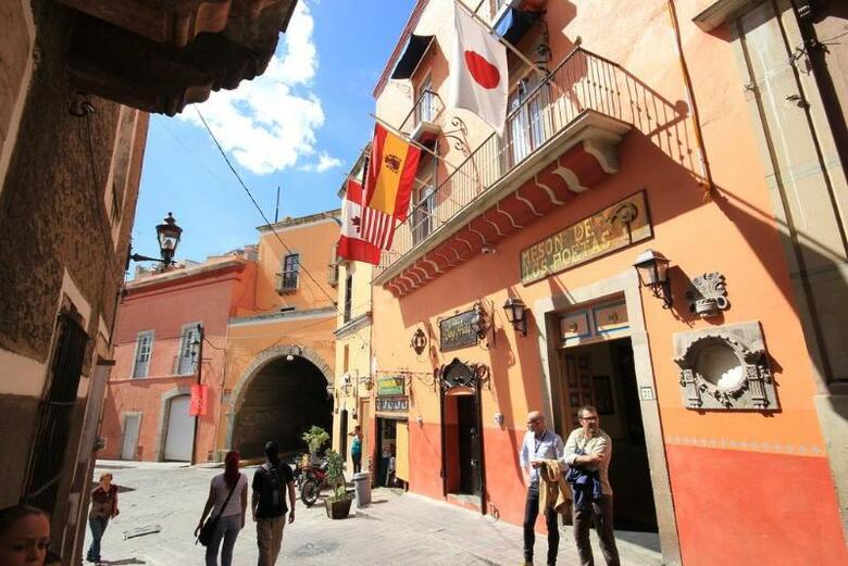 Hotel El Meson De Los Poetas