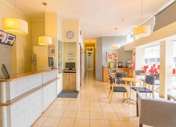 Hotel Mateos 1215