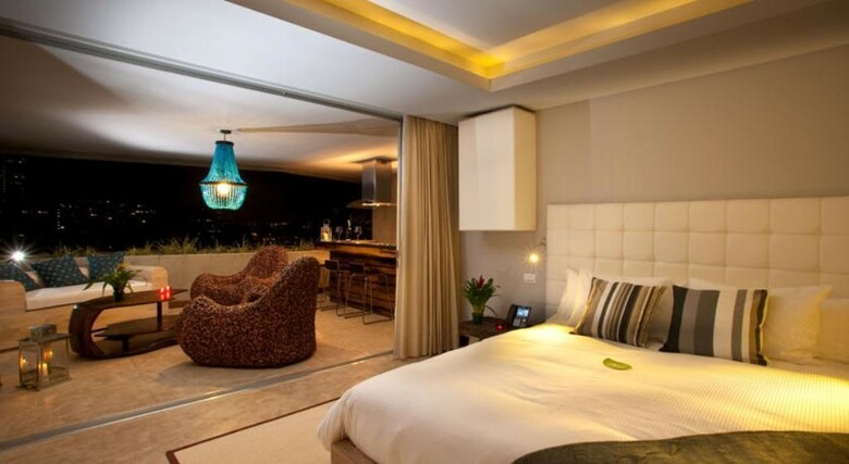 Hotel The Charlee
