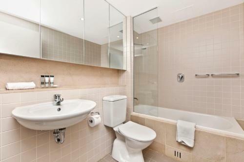 Apartamentos Glenelg Beach Studio