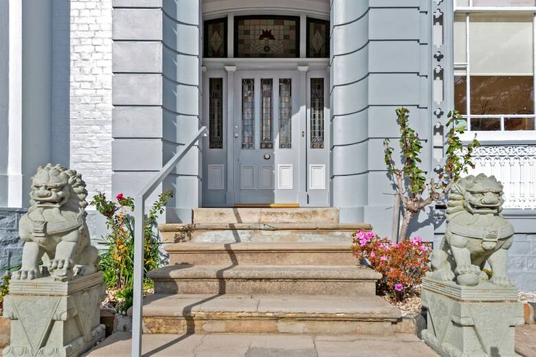 Waratah On York Bed & Breakfast
