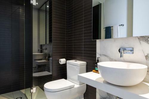 Apartamento Heart Cbd 2br/2ba With Free Parking And Views