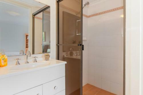 Apartamento Tradewinds Unit 3, 110 Victoria Parade