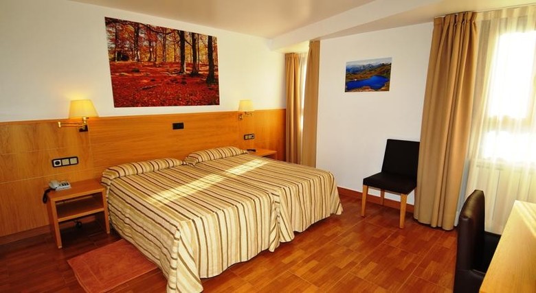 Hotel Petit Lacreu Flexiski
