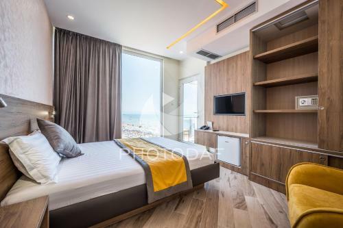 Vila One Beach Hotel