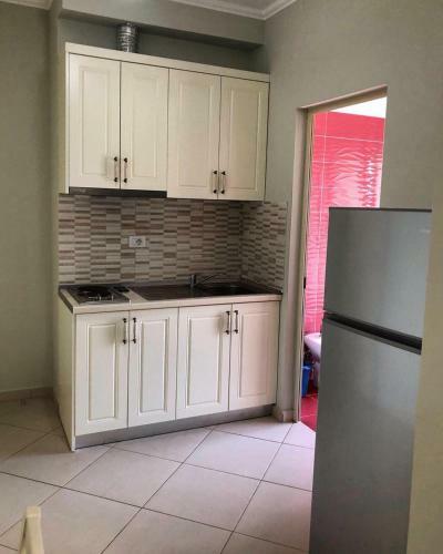 Deni's Apartments