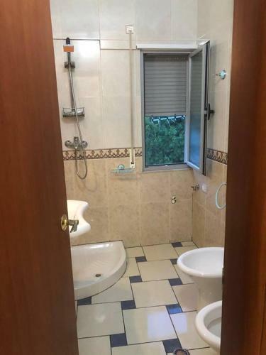Leo Apartament