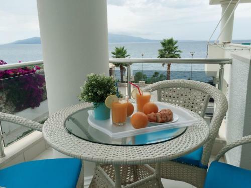 Diamond Sofia Apartment White Residence Luxury