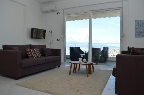 Bea Apartments