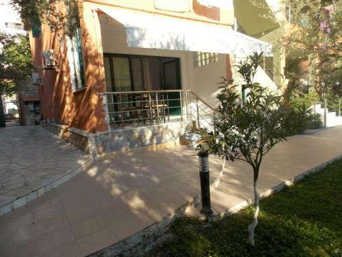 Elvin Apartments