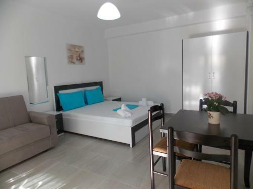 Elvin Apartments