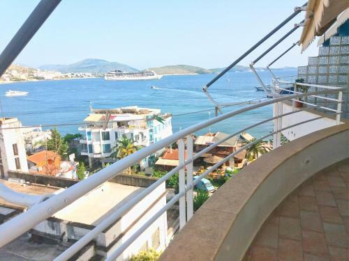 Sarandaofficial Apartment