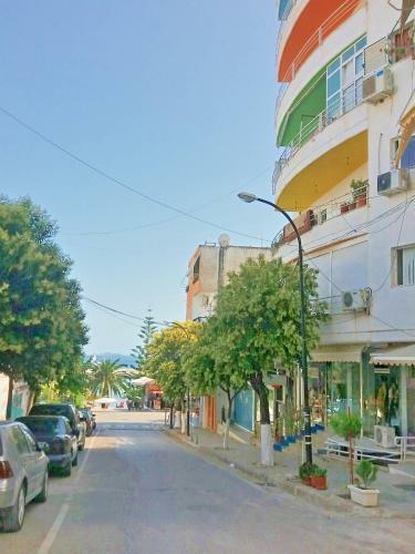 Sarandaofficial Apartment