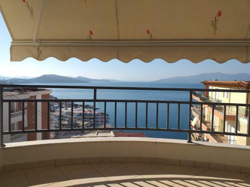 Sunny&seaview Apartment