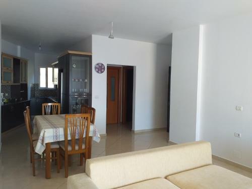Sunny&seaview Apartment